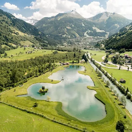 Bristol Oda ve Kahvaltı Bad Gastein