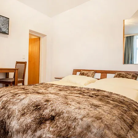 Oda ve Kahvaltı Bristol Bad Gastein