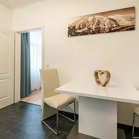 Oda ve Kahvaltı Bristol 3*