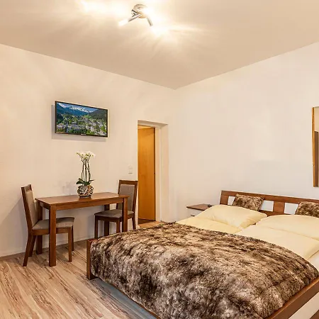 Bed & Breakfast Bristol